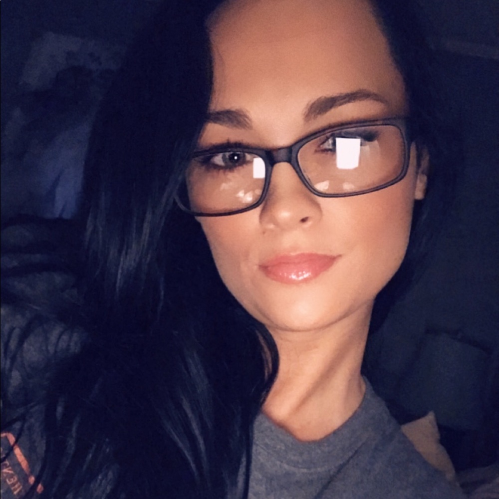 Meet your Posher, Christina